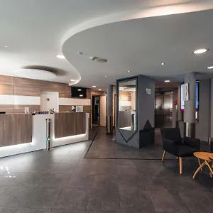 Aero 44 Hotel